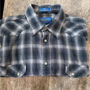 Pendleton Men's Black and Tan Plaid Shirt